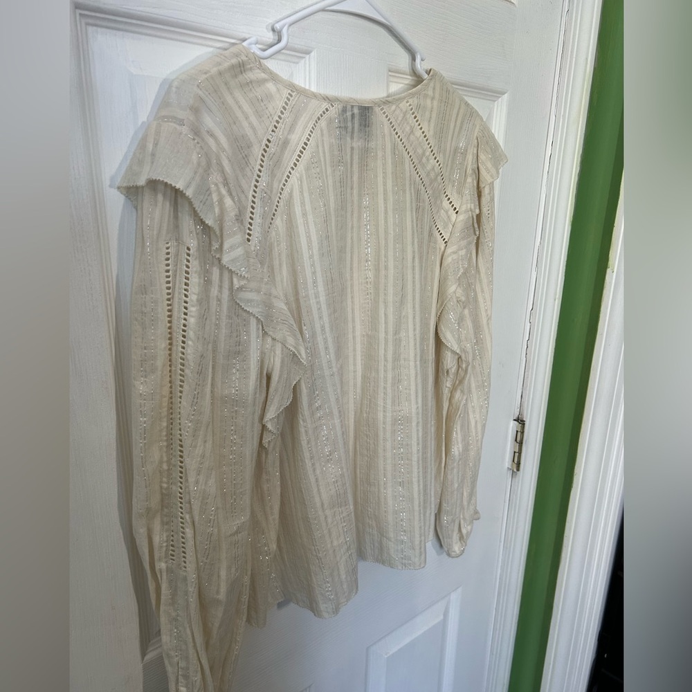 Cleobella Cream Top with metallic stripes  Size M. Ruffle detail at shoulders. - Picture 10 of 11